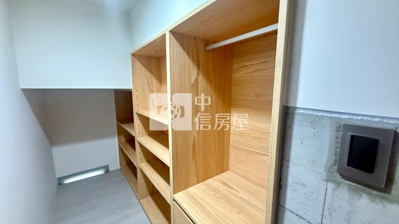 獨家!洲際W四房雙車樓中樓房屋室內格局與周邊環境