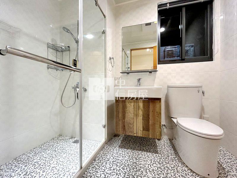 馬偕培英景觀4改3房平車房屋室內格局與周邊環境