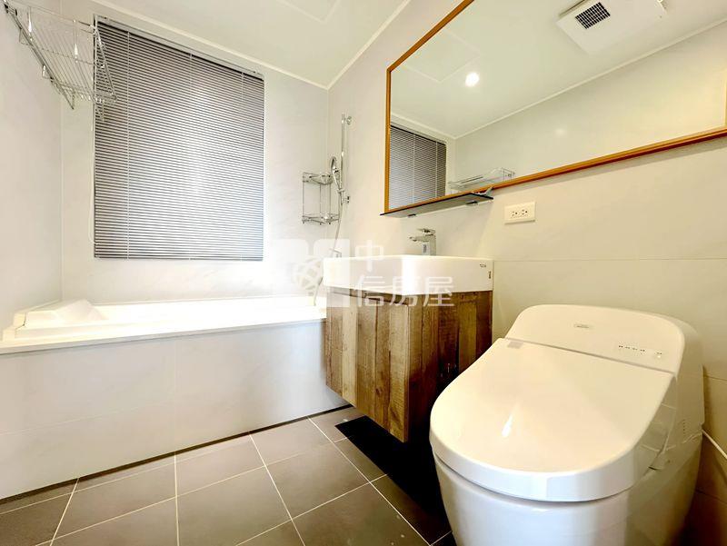 馬偕培英景觀4改3房平車房屋室內格局與周邊環境