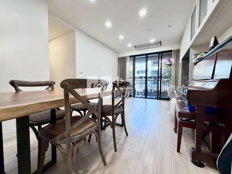 佳福青樂十期東山商圈高樓精裝三房+車位房屋室內格局與周邊環境