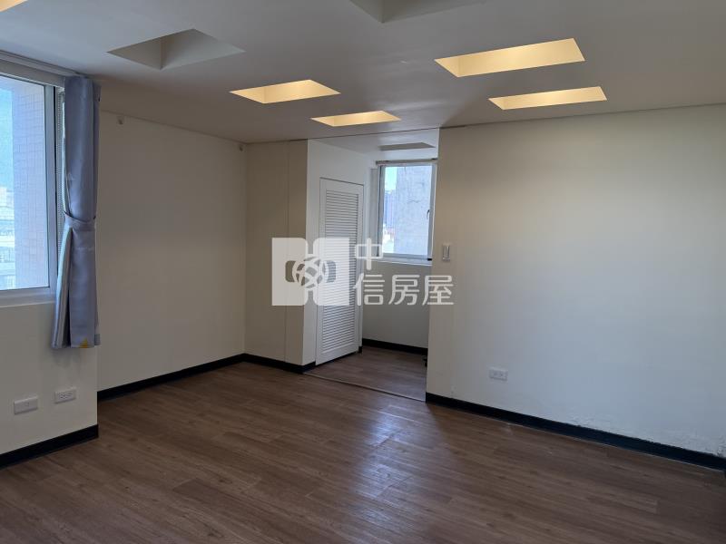 近中原大學商圈樓中樓大三房車房屋室內格局與周邊環境