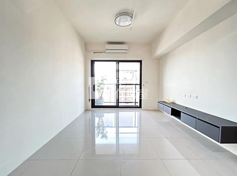 鴻邑璞臻高樓層3房平車房屋室內格局與周邊環境