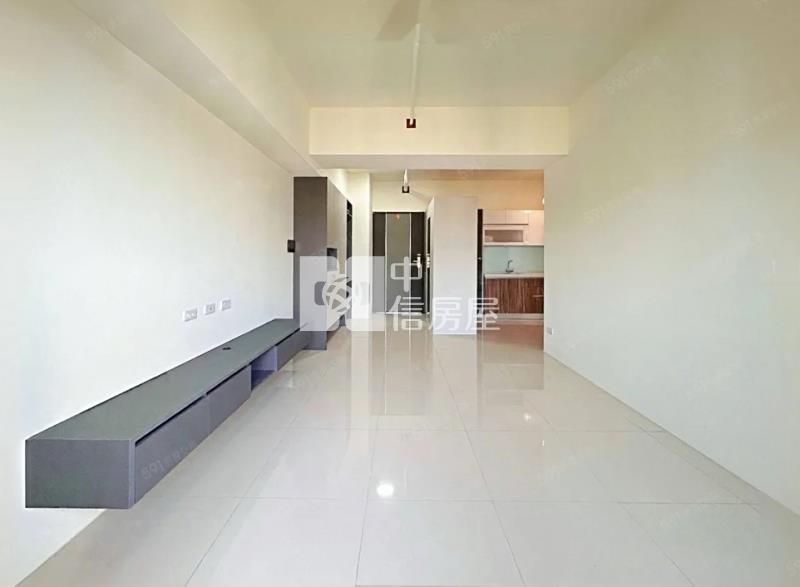 鴻邑璞臻高樓層3房平車房屋室內格局與周邊環境