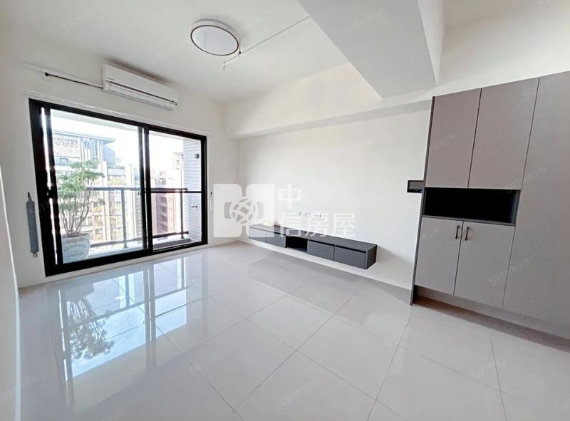 鴻邑璞臻高樓層3房平車房屋室內格局與周邊環境