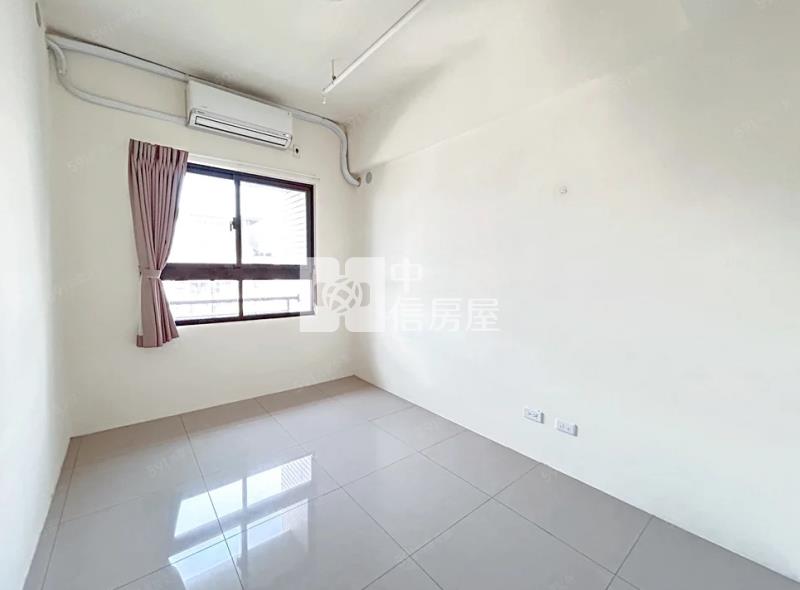 鴻邑璞臻高樓層3房平車房屋室內格局與周邊環境