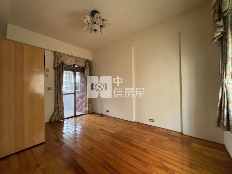 潮州社區車庫透天房屋室內格局與周邊環境