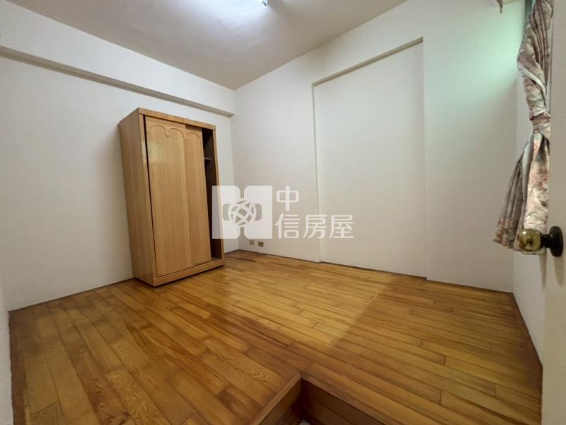 潮州社區車庫透天房屋室內格局與周邊環境