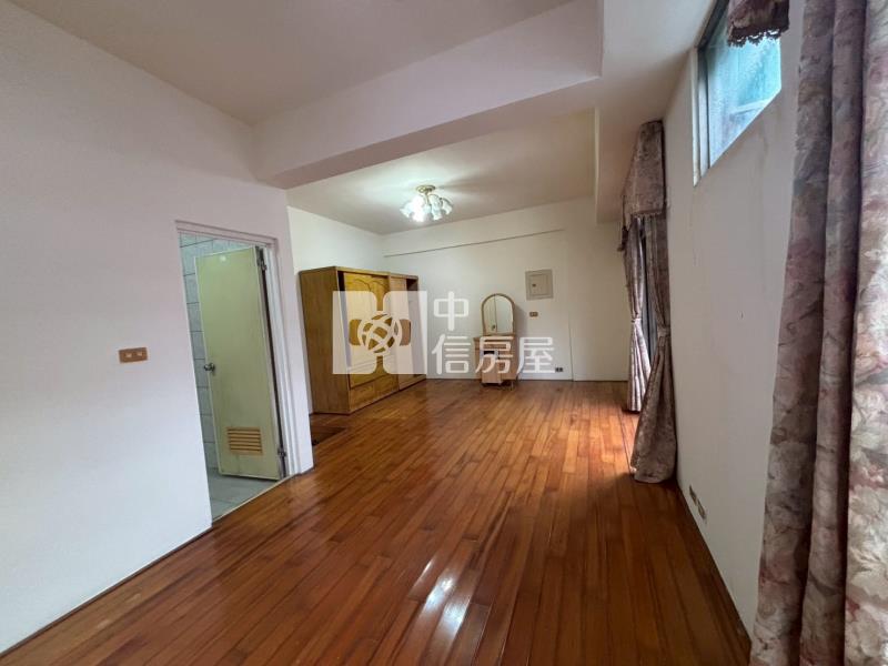 潮州社區車庫透天房屋室內格局與周邊環境