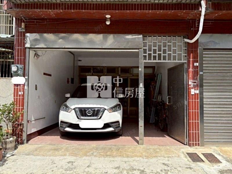 內壢後站興仁公園有車庫美透天房屋室內格局與周邊環境