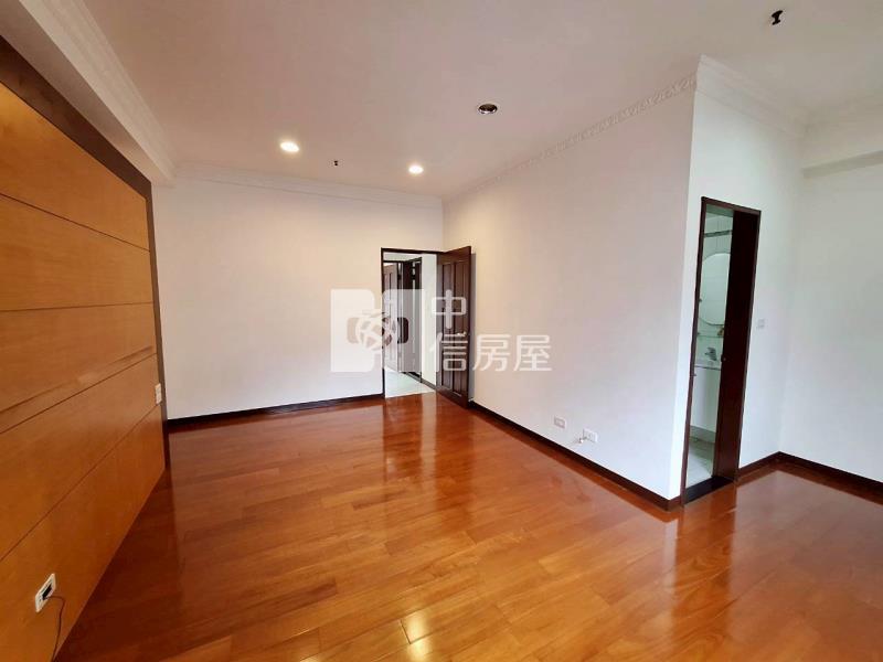 經國之星高樓4房雙車位房屋室內格局與周邊環境