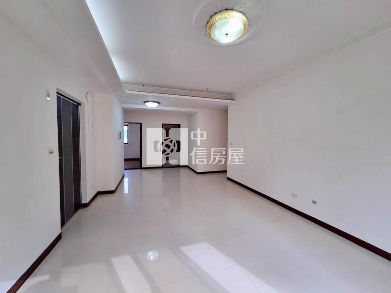 經國之星高樓4房雙車位房屋室內格局與周邊環境