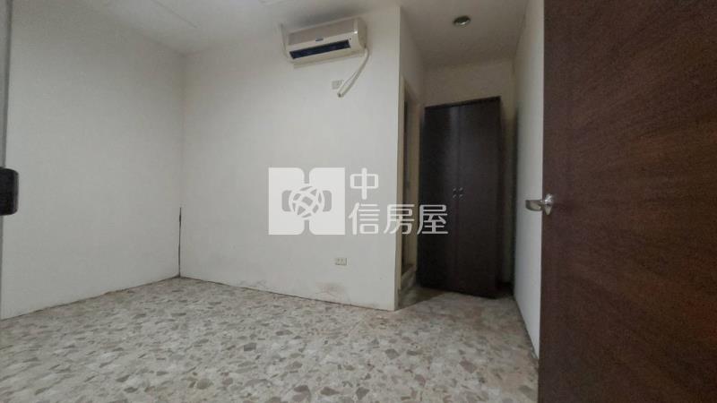 SOGO旁優質透天房屋室內格局與周邊環境