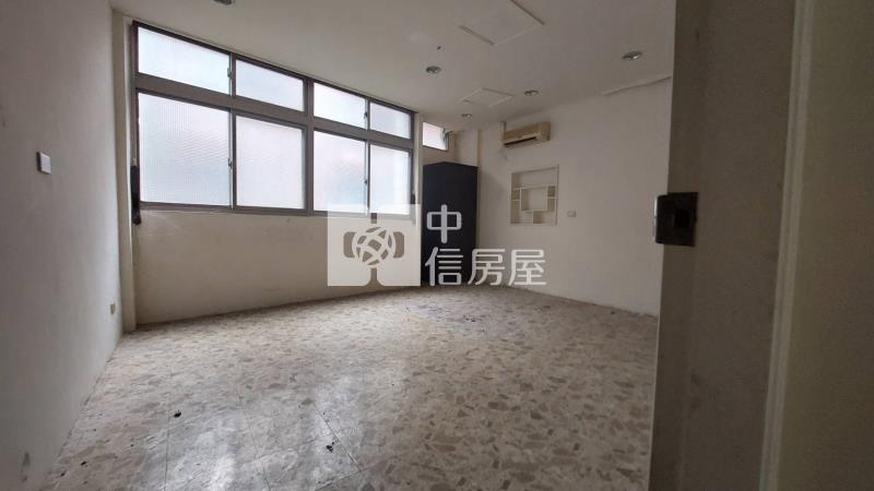 SOGO旁優質透天房屋室內格局與周邊環境