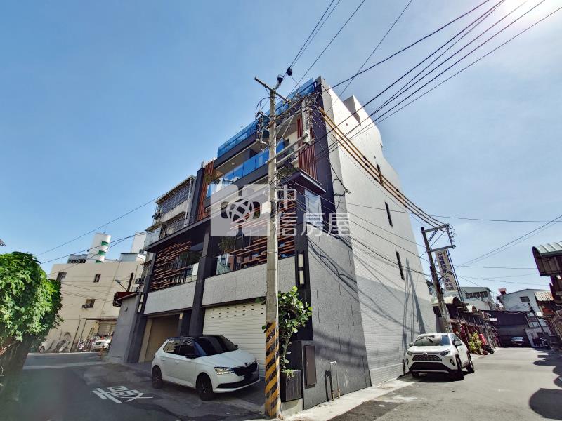 大里高中旁全新雙車電墅房屋室內格局與周邊環境