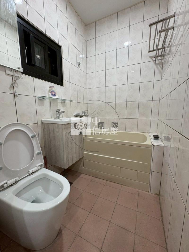 平鎮南勢重劃區整新透天房屋室內格局與周邊環境