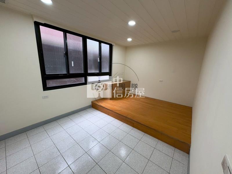 平鎮南勢重劃區整新透天房屋室內格局與周邊環境