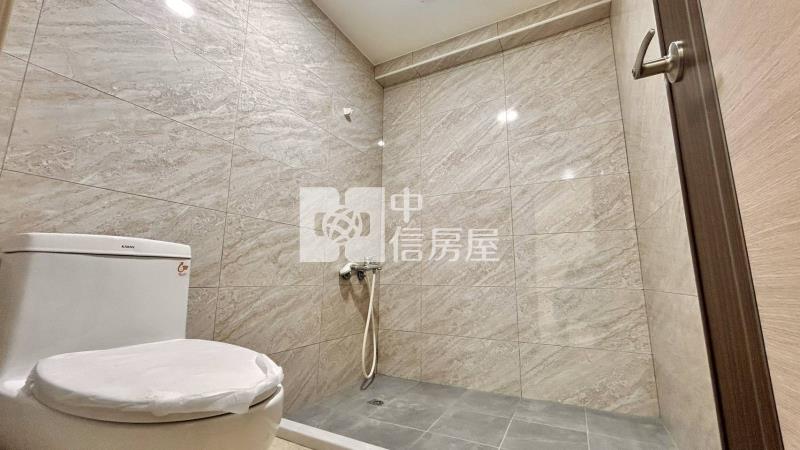 平鎮火車站整新電梯大三房房屋室內格局與周邊環境