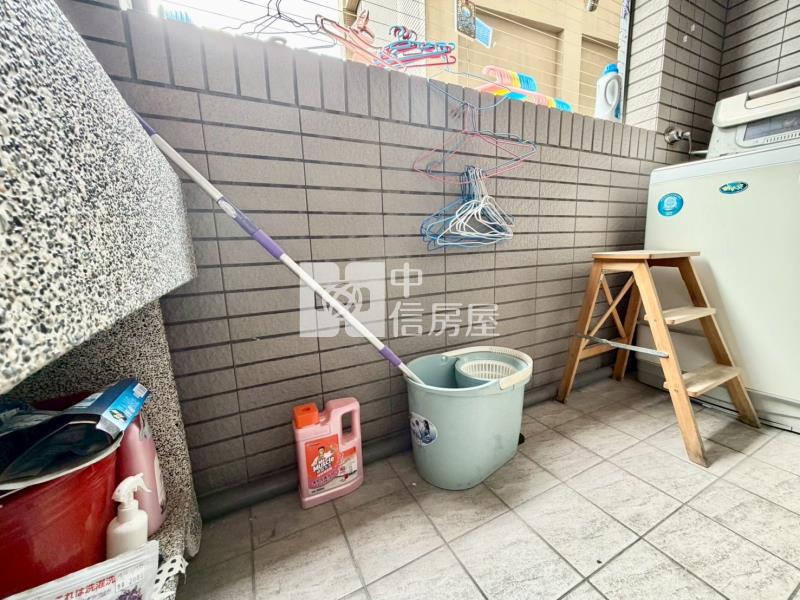 佳福帝璽新光特區低總價三房平車房屋室內格局與周邊環境