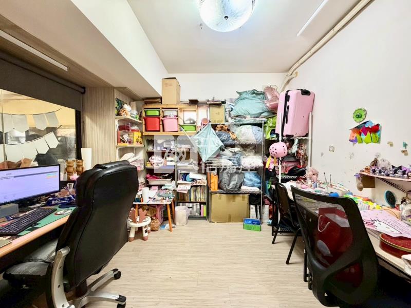 佳福帝璽新光特區低總價三房平車房屋室內格局與周邊環境