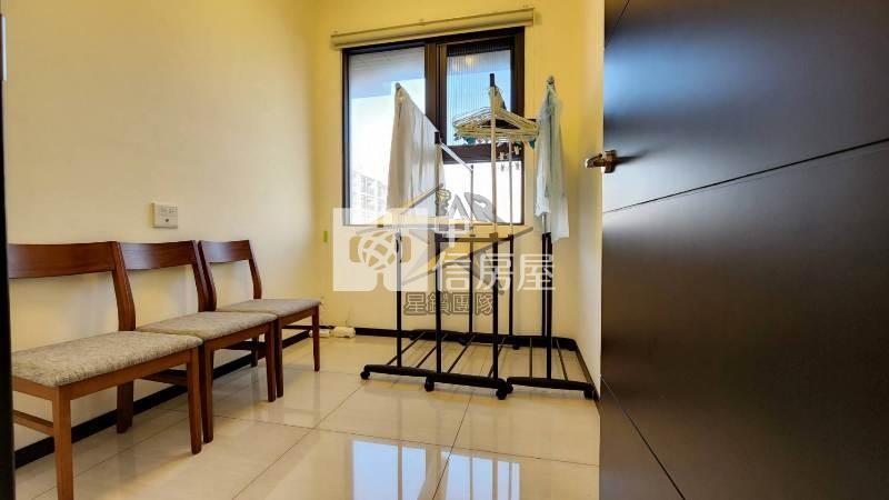 【星鑽】A17捷運站(2房+車位)房屋室內格局與周邊環境