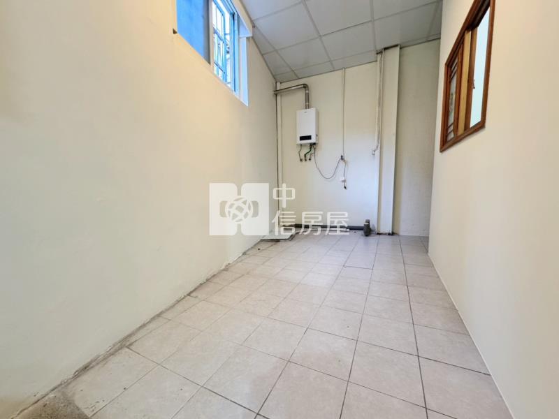 大里低總價1 F三房房屋室內格局與周邊環境