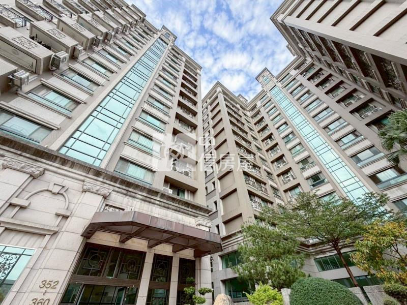 日紡國寶|首購兩房車位房屋室內格局與周邊環境