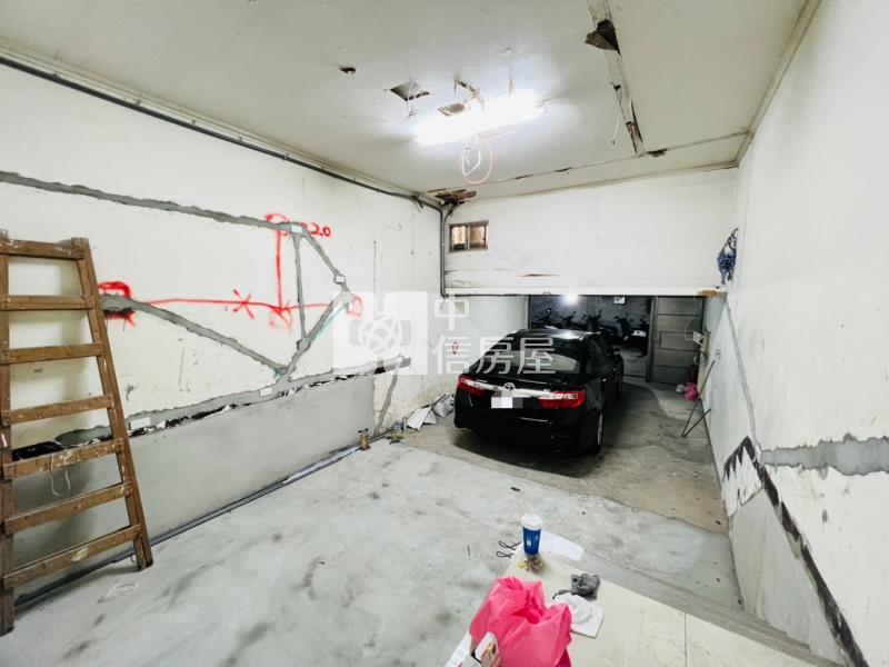 桃園中路旁大地坪別墅房屋室內格局與周邊環境