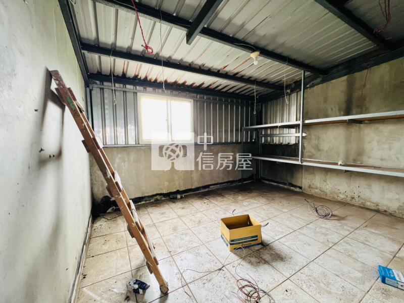 桃園中路旁大地坪別墅房屋室內格局與周邊環境