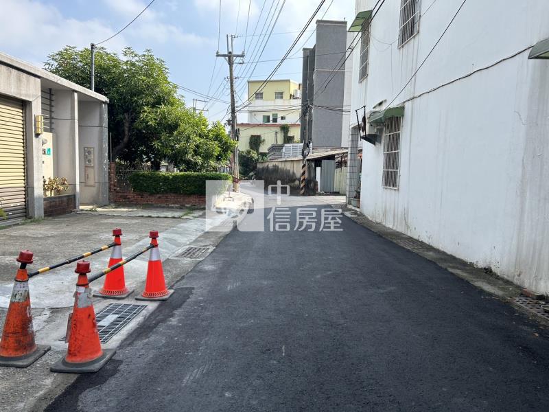 近中州寮夜市之美建地房屋室內格局與周邊環境
