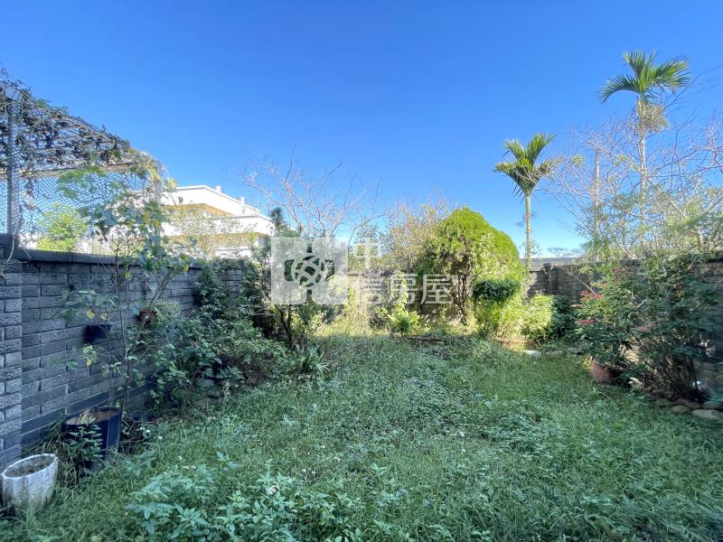 心中日月朝南別墅房屋室內格局與周邊環境