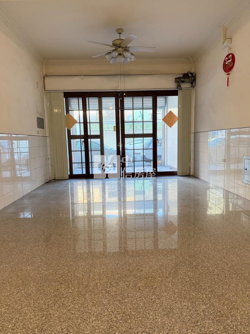 斗六西平路商圈稀有店住房屋室內格局與周邊環境