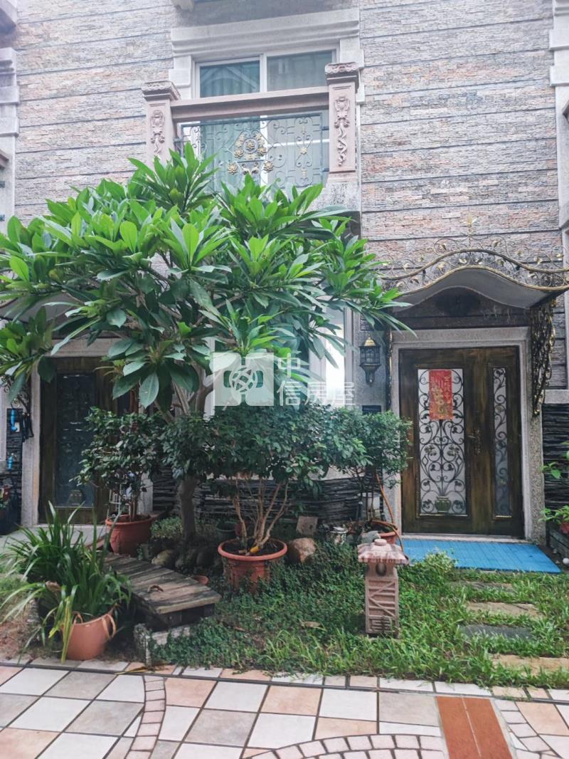 公園歐式別墅房屋室內格局與周邊環境