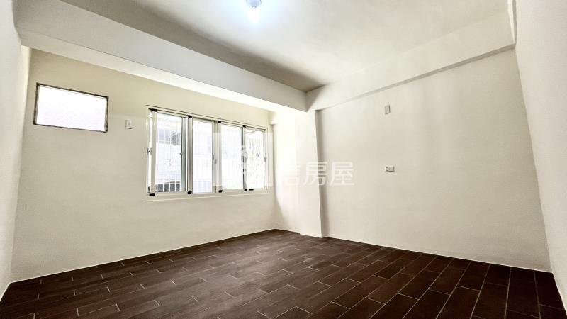 科博館旁非投資客屋主精心裝修二樓公寓房屋室內格局與周邊環境