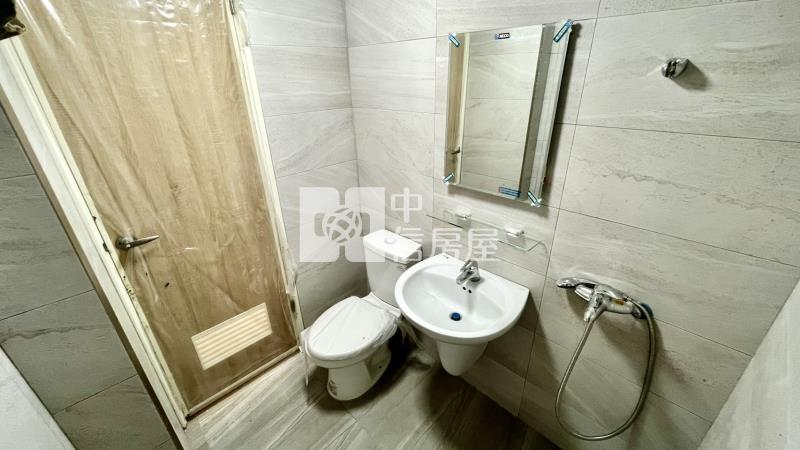 科博館旁非投資客屋主精心裝修二樓公寓房屋室內格局與周邊環境