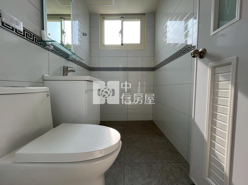 白宮畢卡索東山商圈全新整理大三房附車位房屋室內格局與周邊環境