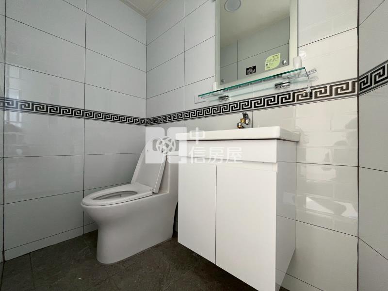 白宮畢卡索東山商圈全新整理大三房附車位房屋室內格局與周邊環境