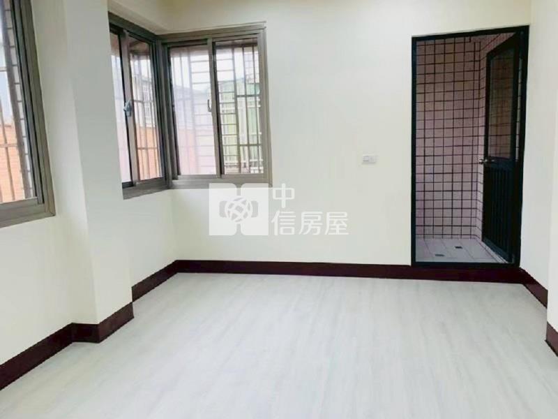 草漯整新3+1房美電梯(中信卓越團隊)房屋室內格局與周邊環境