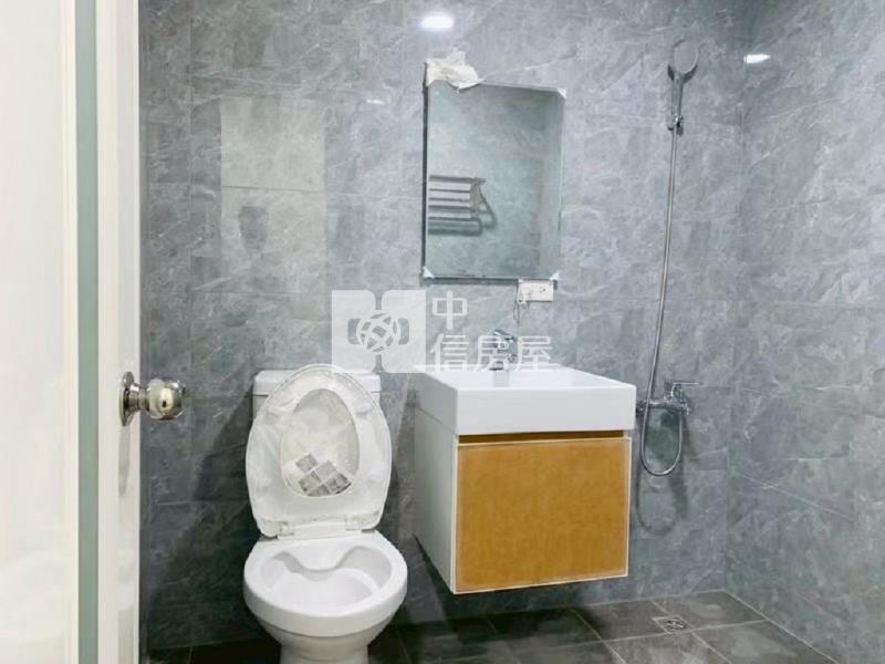 草漯整新3+1房美電梯(中信卓越團隊)房屋室內格局與周邊環境