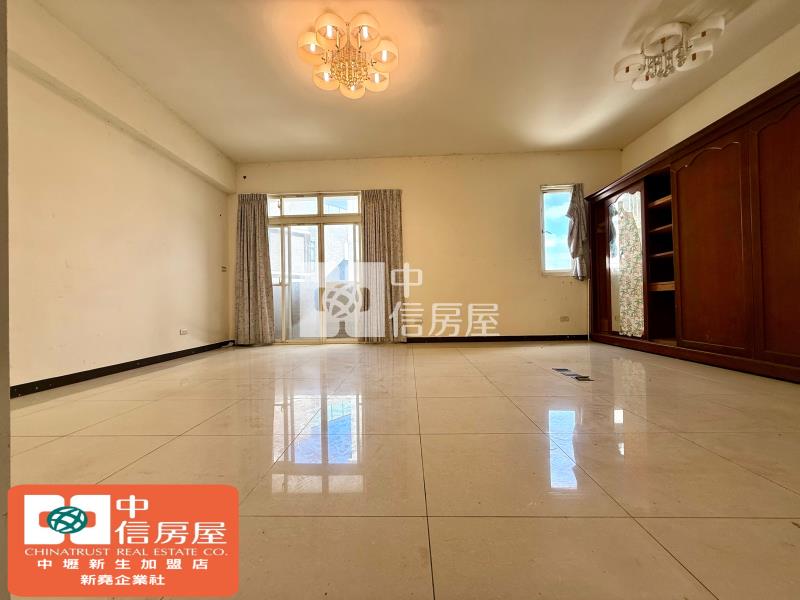 楊梅田園電梯別墅房屋室內格局與周邊環境