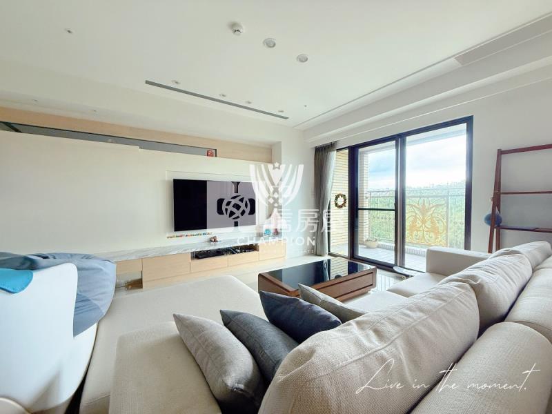 【冠軍】微笑陽光裝潢3+1房車房屋室內格局與周邊環境