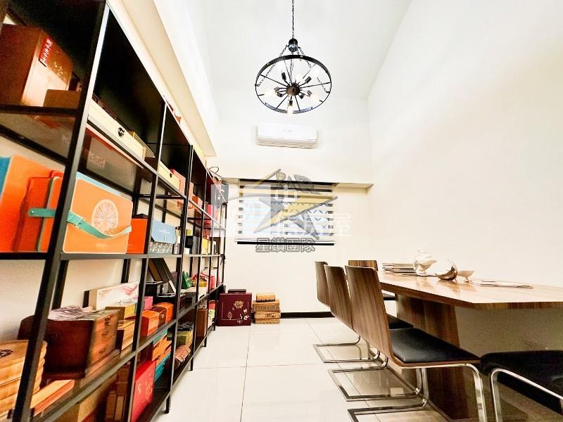 【星鑽】青埔A17捷運站(4+1房雙車位)房屋室內格局與周邊環境