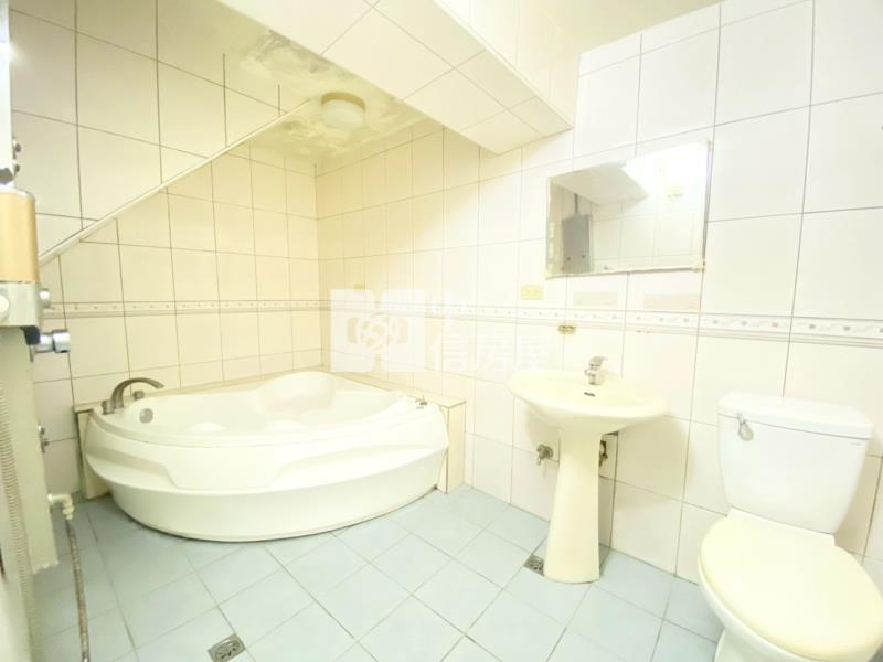 近太原車站透天房屋室內格局與周邊環境