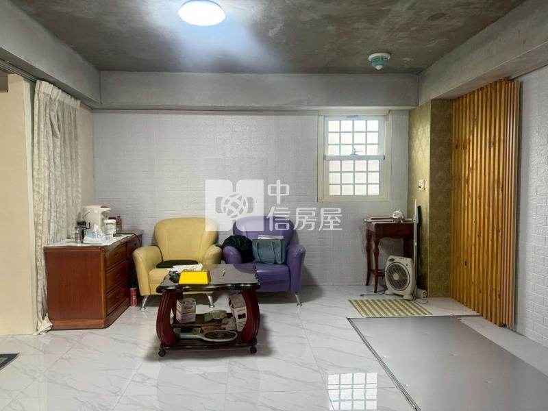 (A)台中沙鹿交流道旁的透天(中信卓越團隊)房屋室內格局與周邊環境