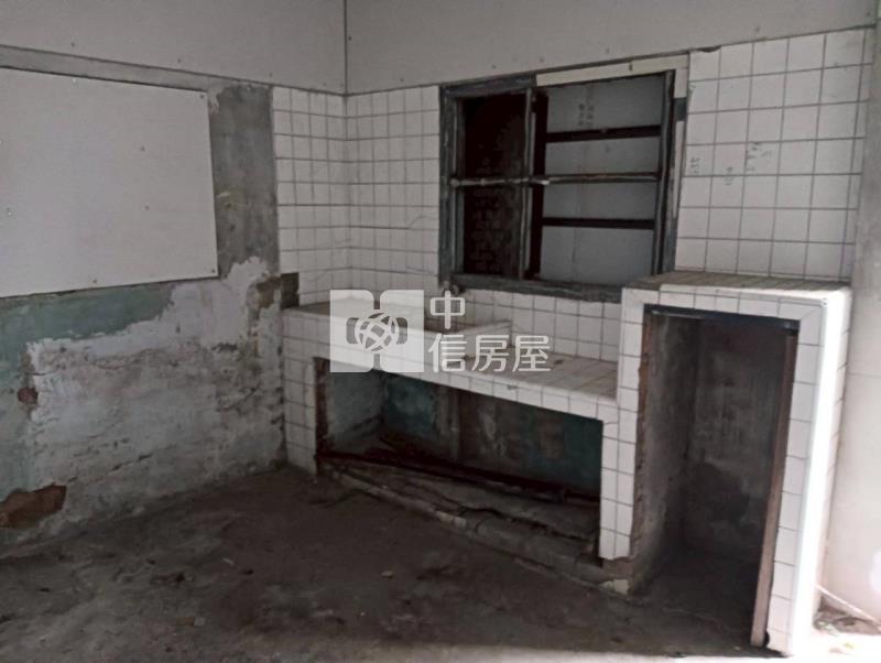 員林正山腳路店面房屋室內格局與周邊環境