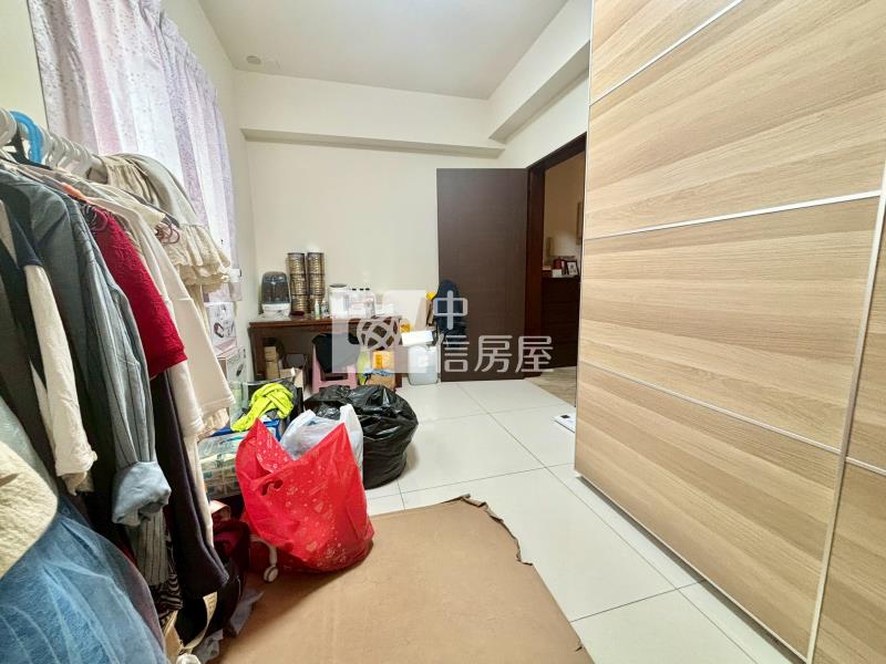 微笑大未來3別墅邊間雙車位房屋室內格局與周邊環境