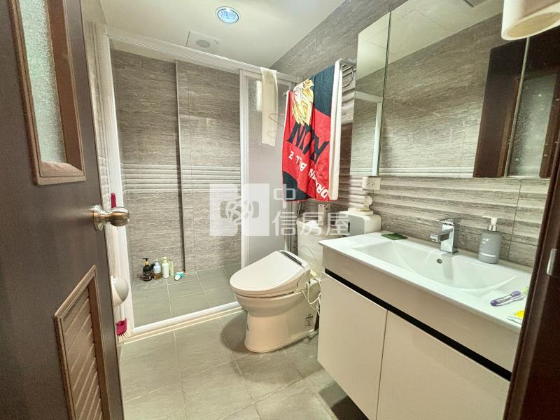 微笑大未來3別墅邊間雙車位房屋室內格局與周邊環境