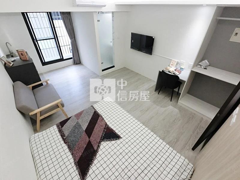 崇倫電梯收租5套房房屋室內格局與周邊環境