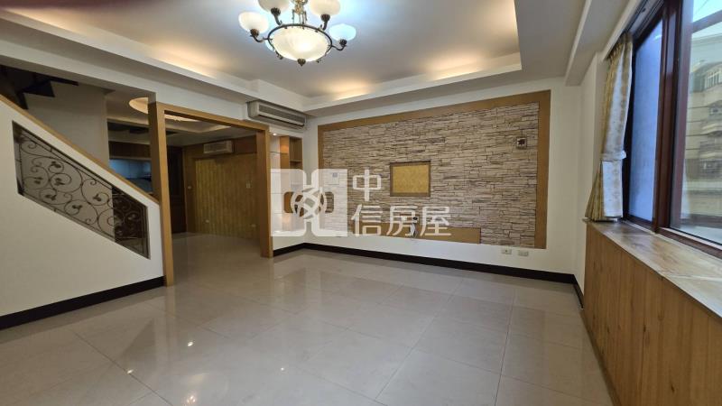 南勢康荷店面別墅房屋室內格局與周邊環境