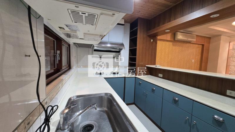 南勢康荷店面別墅房屋室內格局與周邊環境