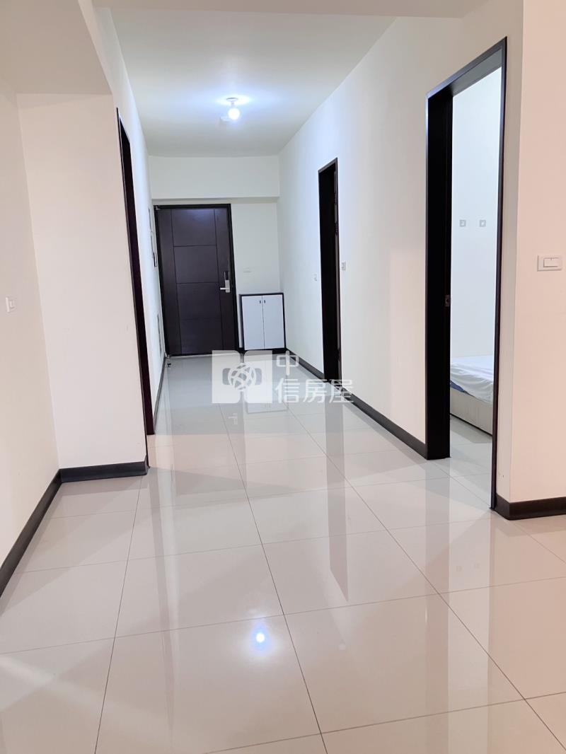 星棧布拉格稀有釋出房屋室內格局與周邊環境